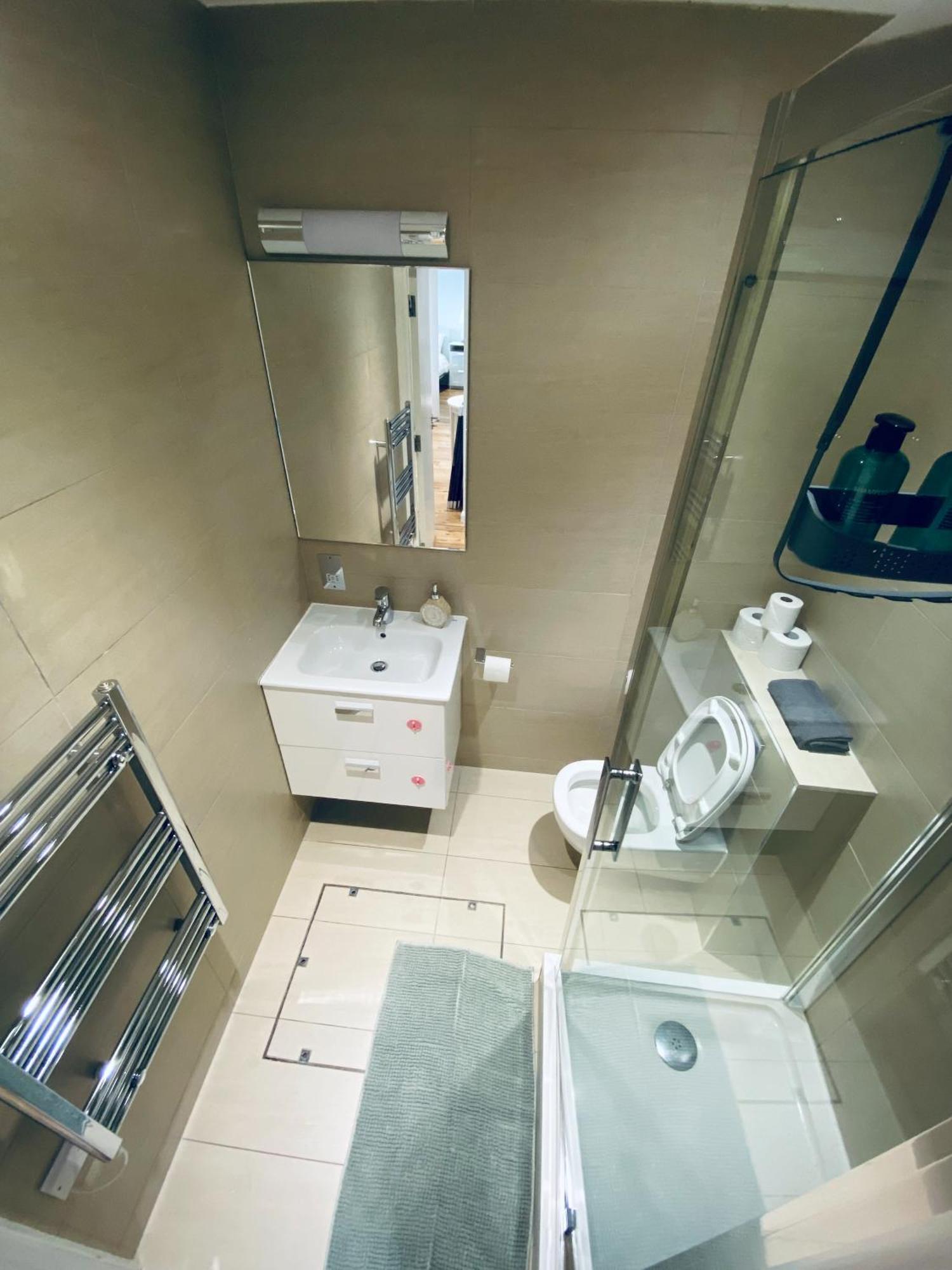 2 Bedroom Flat - 2 Bath - 15 Min Camden Town London Exterior photo